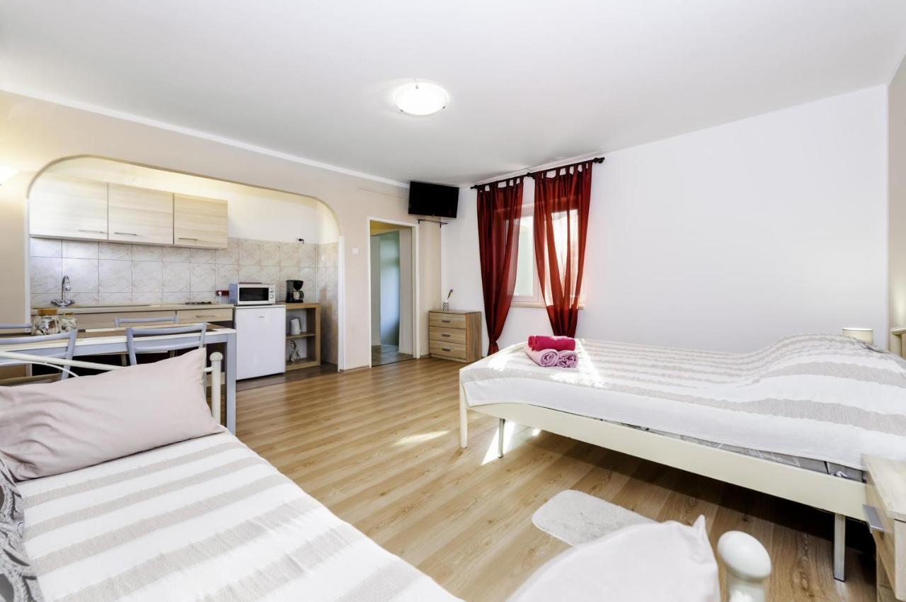 Studio Sony Rovinj Exteriér fotografie