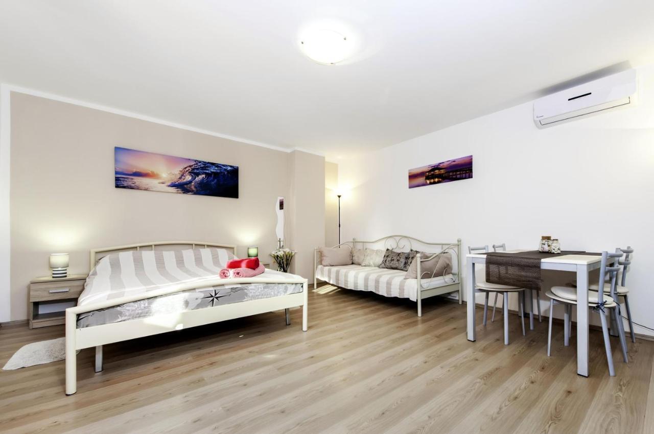 Studio Sony Rovinj Exteriér fotografie